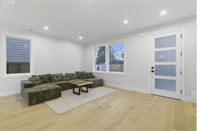 6904 SE Brooklyn St, Portland, OR 97206 - Photo 5