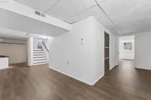 2124 NE 9th Ave, Portland, OR 97212 - Photo 21