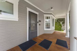 2124 NE 9th Ave, Portland, OR 97212 - Photo 3