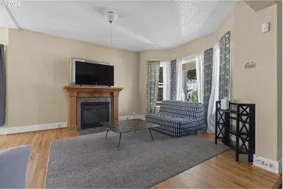 2124 NE 9th Ave, Portland, OR 97212 - Photo 7