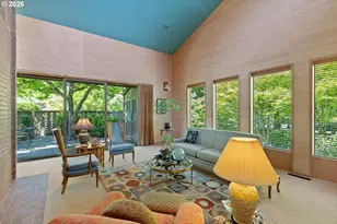 999 NE 169th Dr, Portland, OR 97230 - Photo 9