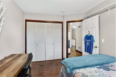 810 E 9th St #B5, Newberg, OR 97132 - Photo 17