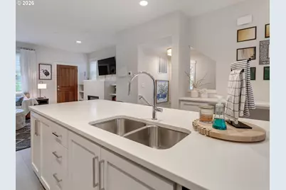 29120 SW Costa Cir #E, Wilsonville, OR 97070 - Photo 9