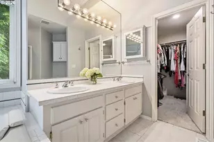 6438 SW Flower St, Portland, OR 97221 - Photo 27