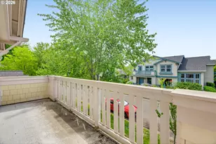 6441 NE Rosebay Dr, Hillsboro, OR 97124 - Photo 35