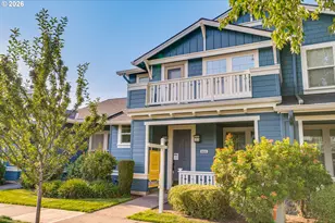 6441 NE Rosebay Dr, Hillsboro, OR 97124 - Photo 41