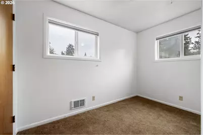 485 S 46th St, Springfield, OR 97478 - Photo 15
