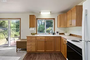 90402 Marcola Rd, Springfield, OR 97478 - Photo 25