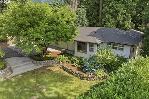 1022 SE Dogwood Ln, Milwaukie, OR 97267 - Photo 5