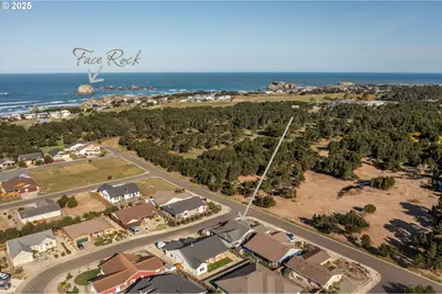 937 Carter St SW, Bandon, OR 97411 - Photo 1