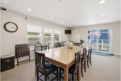 890 SE Bay Blvd #317, Newport, OR 97365 - Photo 35