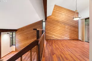 9411 SW 62nd Dr, Portland, OR 97219 - Photo 13