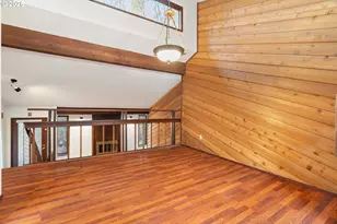 9411 SW 62nd Dr, Portland, OR 97219 - Photo 15