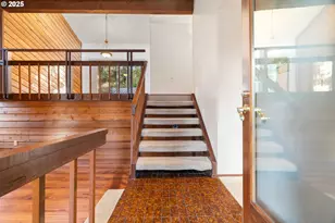 9411 SW 62nd Dr, Portland, OR 97219 - Photo 7