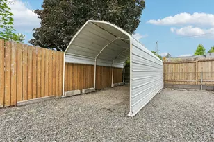 546 SE Paropa Pl, Gresham, OR 97080 - Photo 27