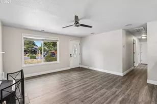 546 SE Paropa Pl, Gresham, OR 97080 - Photo 9