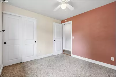 546 SE Paropa Pl, Gresham, OR 97080 - Photo 15