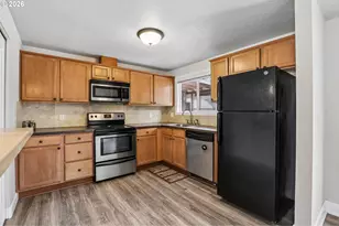 546 SE Paropa Pl, Gresham, OR 97080 - Photo 13