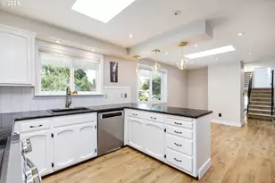 16455 Devonshire Dr, Gladstone, OR 97027 - Photo 9