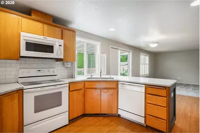 3721 Gracie Pl, Longview, WA 98632 - Photo 9