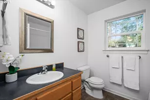 48489 Hiland Ranch Dr, Oakridge, OR 97463 - Photo 27