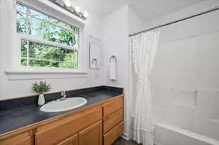 48489 Hiland Ranch Dr, Oakridge, OR 97463 - Photo 23