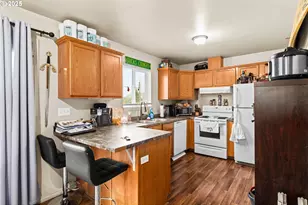 1010 NE Malheur Ave, Roseburg, OR 97470 - Photo 19