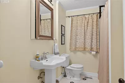 675 10th St, Lake Oswego, OR 97034 - Photo 17