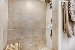 5745 SW Old Scholls Ferry Rd, Portland, OR 97225 - Photo 17