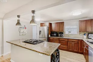 5745 SW Old Scholls Ferry Rd, Portland, OR 97225 - Photo 9