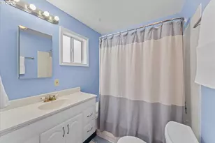 2668 SW Hume Ct, Portland, OR 97219 - Photo 15