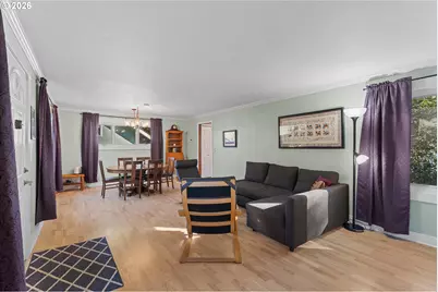 2668 SW Hume Ct, Portland, OR 97219 - Photo 5