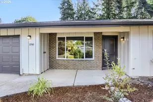 11940 SW King James Pl, King City, OR 97224 - Photo 3