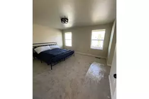 4493 Glacier St, Springfield, OR 97478 - Photo 9