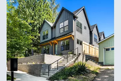 4060 SE Long St, Portland, OR 97202 - Photo 1