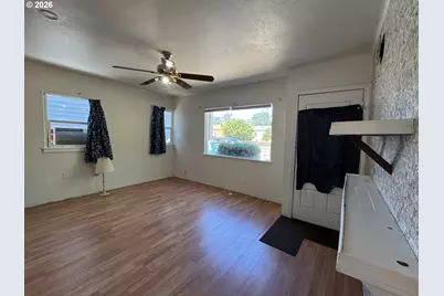 208 E Main St, Goldendale, WA 98620 - Photo 17