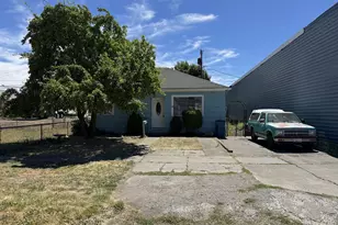 208 E Main St, Goldendale, WA 98620 - Photo 23