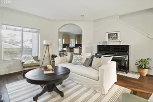 4557 NE Going St, Portland, OR 97218 - Photo 5