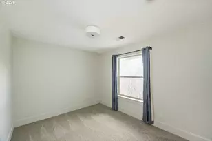 4557 NE Going St, Portland, OR 97218 - Photo 23