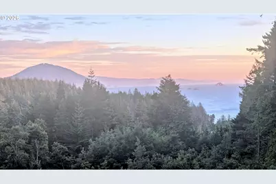 1250 Deady St, Port Orford, OR 97465 - Photo 45