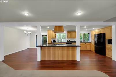 1332 Jeppesen Ave, Eugene, OR 97401 - Photo 11