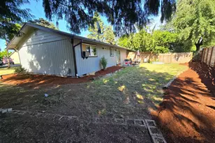 33376 NW Wickstrom Dr, Scappoose, OR 97056 - Photo 5