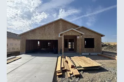 630 Grant St, Umatilla, OR 97882 - Photo 1