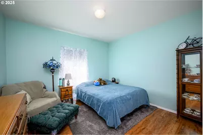 1745 Rifle Range Rd, Roseburg, OR 97470 - Photo 25