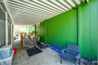 1745 Rifle Range Rd, Roseburg, OR 97470 - Photo 7