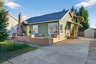 2418 N Crater Ln, Newberg, OR 97132 - Photo 3