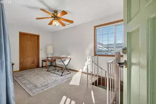 2418 N Crater Ln, Newberg, OR 97132 - Photo 33