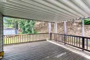 10400 SE Cook Ct, Milwaukie, OR 97222 - Photo 27