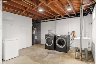 8820 SW 21st Ave, Portland, OR 97219 - Photo 33