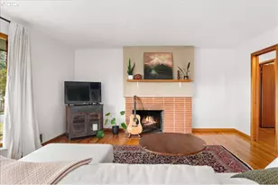 8820 SW 21st Ave, Portland, OR 97219 - Photo 5